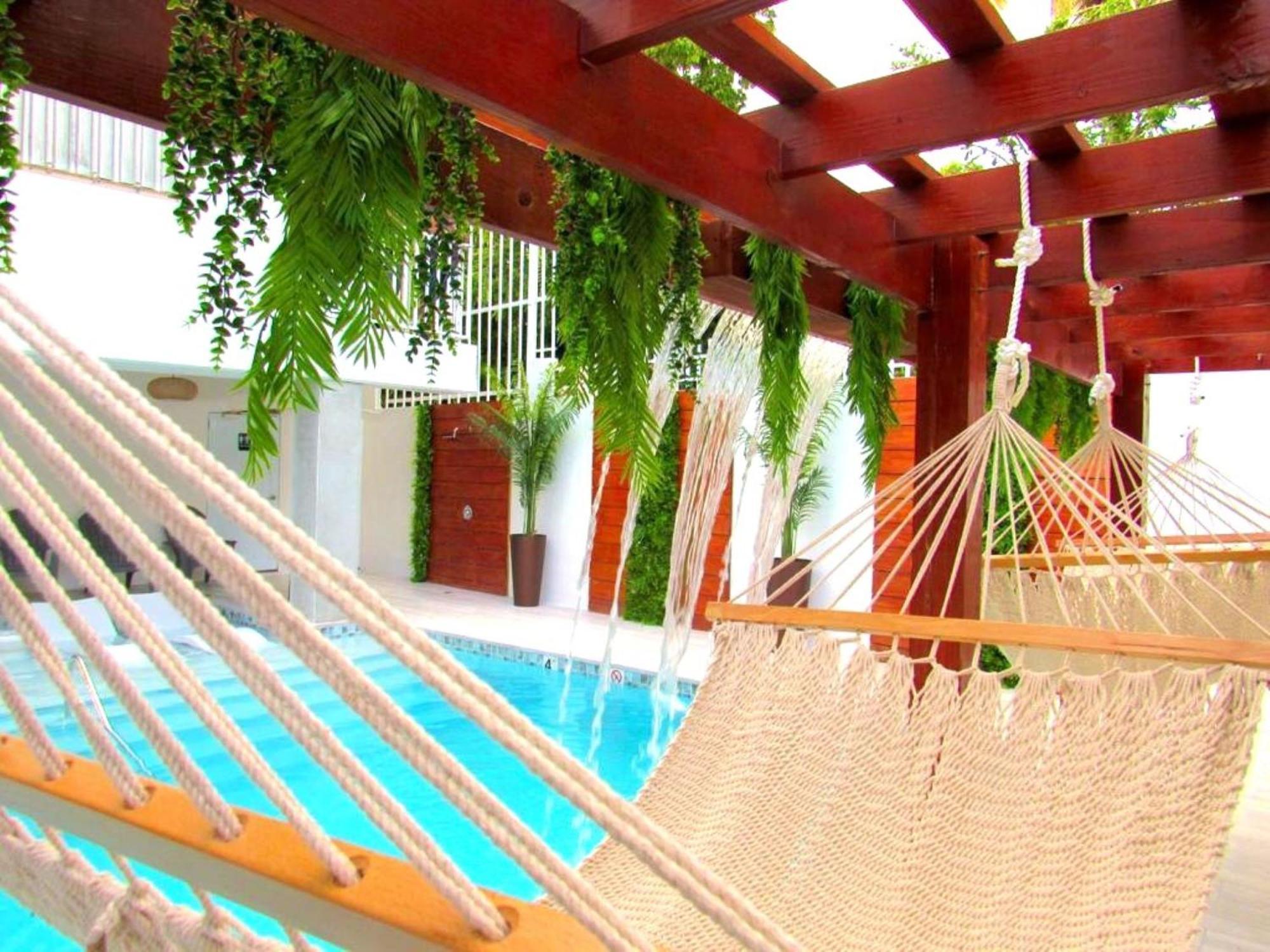 Nautilus By La Jamaca Hotels-Downtown La Parguera Lajas Exterior photo